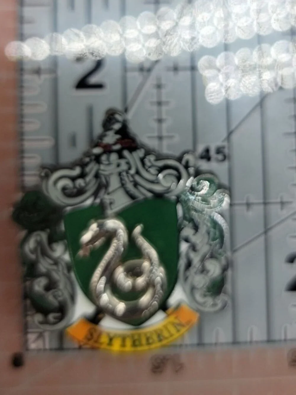 Harry Potter Wizarding World Slytherin Pin Collectors Item 56861-P574-0722